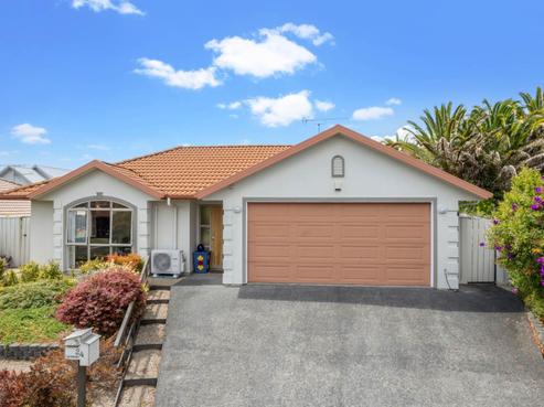 24 Arlose Place, Massey