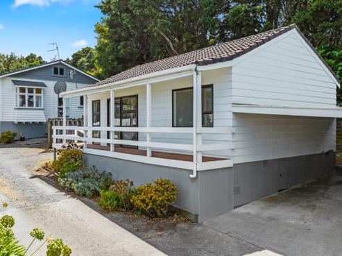 2/12 Carlton Road, Pukekohe