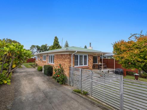28 Riverside Drive, Whakatane