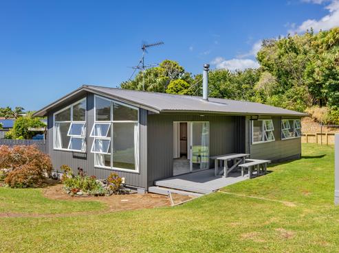 6 Pukekohatu Street, Waitara