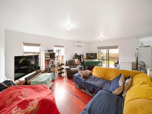 1/142 Shifnal Drive, Randwick Park