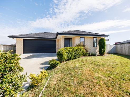 12 Gibraltar Way, Fitzherbert