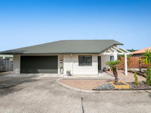 70 Donald Street, Stanmore Bay