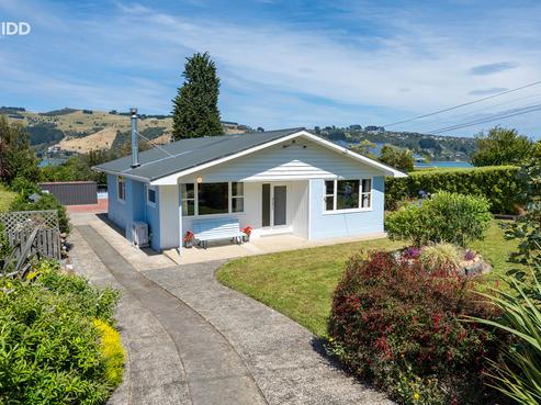 9 Athol Place, Ravensbourne