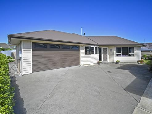 611 Beech Road, Akina