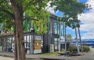 Modern First Floor Office - Huapai/Kumeu