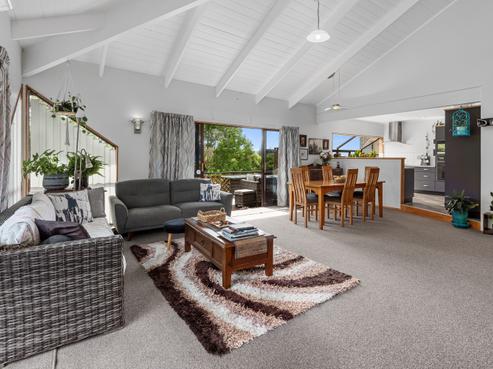 55 George Point Road, Onerahi