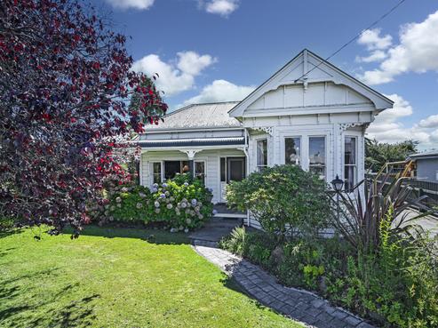 1012 Waipuna Street, Mahora