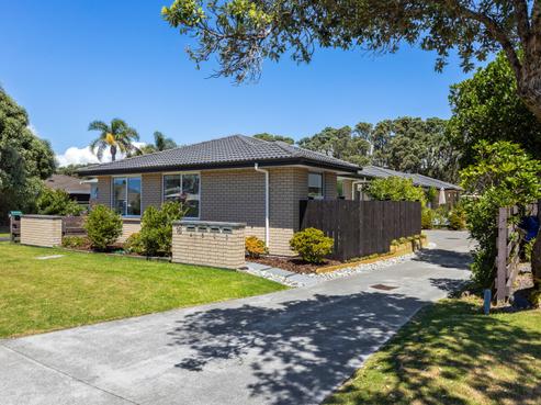 16A Elizabeth Street, Orewa