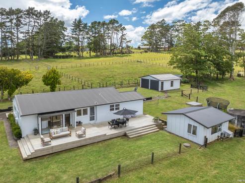 210A Logan Road, Buckland