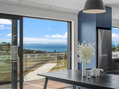 4 Ti Tree Lane, Stanmore Bay