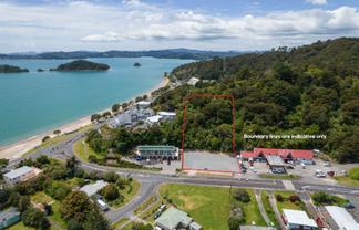 PRIME COMMERCIAL OR RESIDENTIAL LAND OPPORTUNITY
