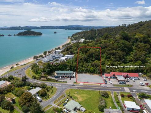 6 Puketona Road, Paihia