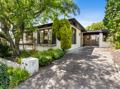 8 Stoneyroyd Gardens, Remuera