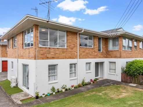 1/10 Fowlds Avenue, Sandringham