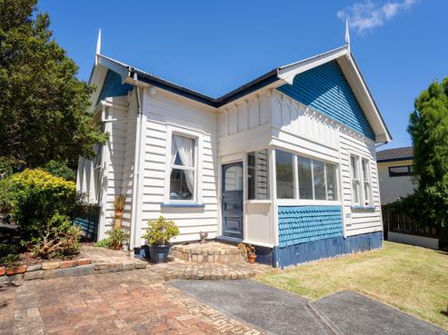 72 Hinemoa Street, Birkenhead