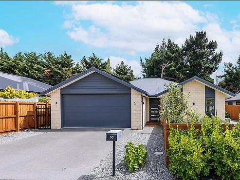 10 Barbara Joan Road, Hornby