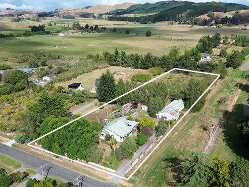 36 Rochfort Street, Otane