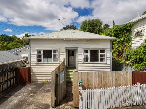 34 Third Avenue, Kingsland