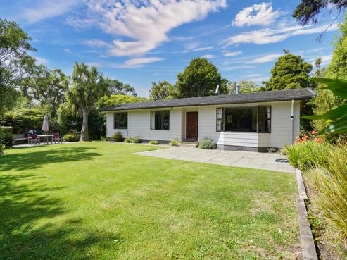 18 Korimako Avenue, Otatara