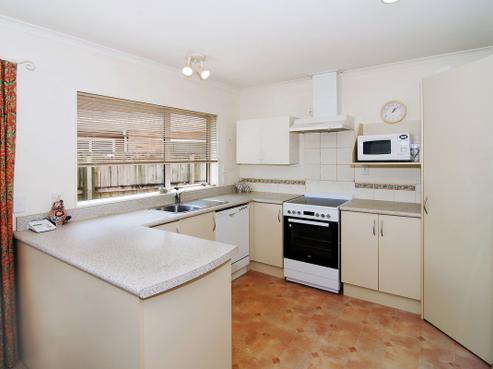 67/2 William Donald Drive, Solway