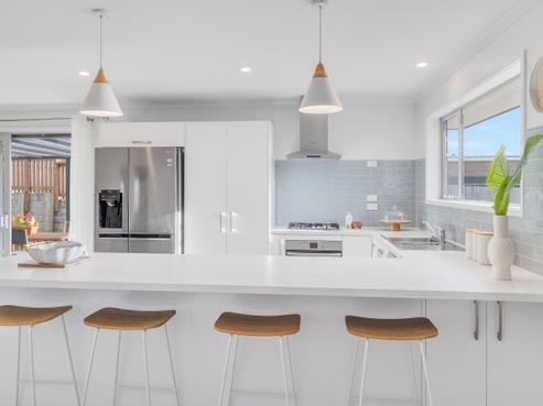 51 Pebble Beach Boulevard, Kamo