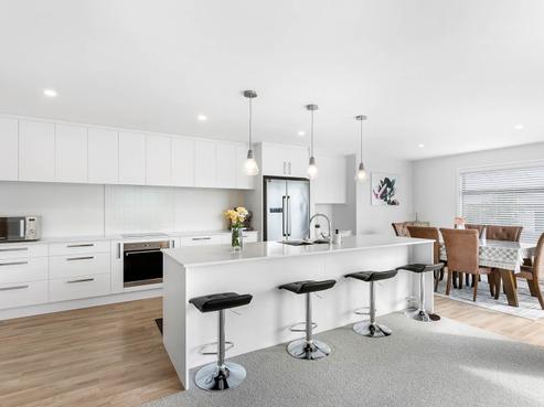 4 Pakaraka Drive, Papakura
