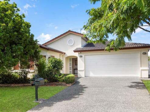 90 Hillwell Drive, Henderson