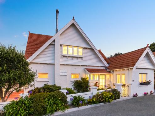 8 Kio Road, Hataitai
