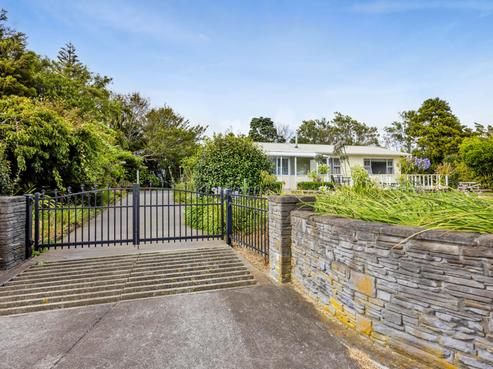 2699 Eltham Road, Opunake