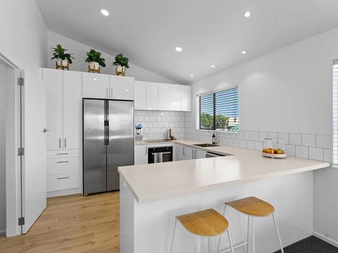 116 Field Way, Waikanae Beach
