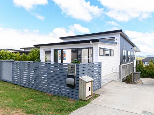 35 Ascension Crescent, Orewa