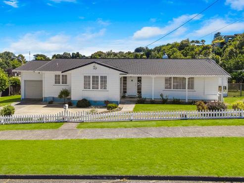 73 Parkes Avenue, Saint Johns Hill