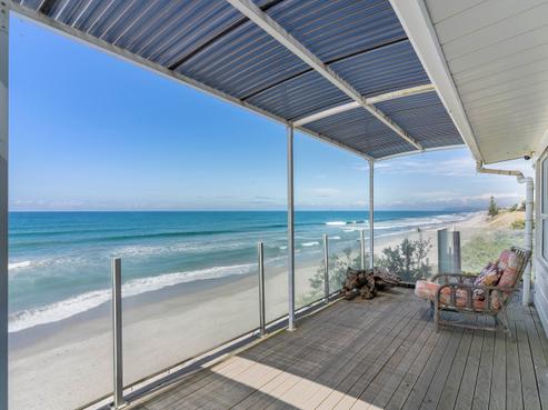 215 Pukehina Parade, Pukehina