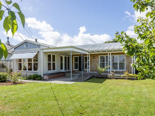 803 Pakowhai Road, Frimley