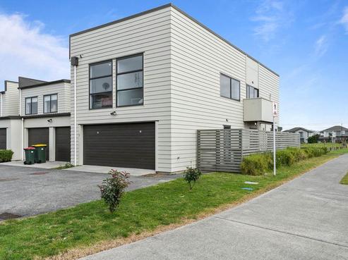 2 Huke Lane, Takanini