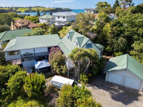 26 Everard Avenue, Army Bay