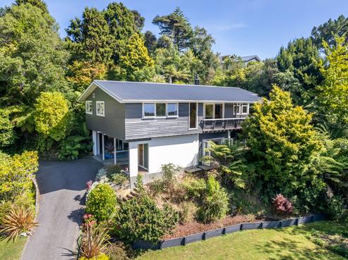 34 Pinehaven Road, Pinehaven