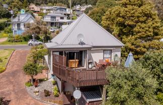 9/104 The Grove, Onemana