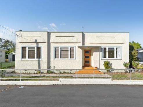 26 Richmond Road, Carterton