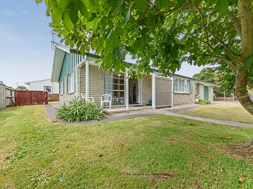 13 Uenuku Place, Waitara