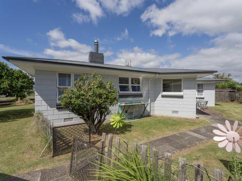 88 Consols Street, Waihi