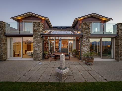 86 Kings Drive, Wanaka