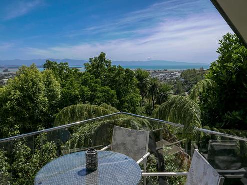 110 Arapiki Road, Stoke