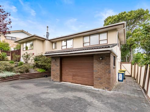 107 Weatherly Road, Torbay