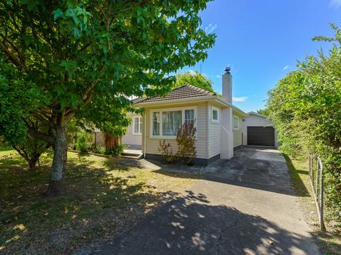 32 Atmore Avenue, Otaki