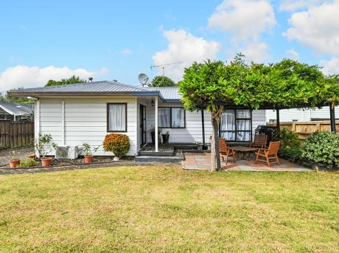 9B Hazards Road, Weymouth