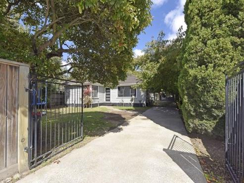 6 Curletts Road, Sockburn