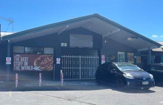 VACANT RESTAURANT
