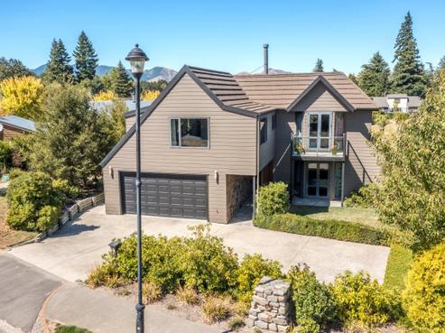 17 Rutherford Crescent, Hanmer Springs